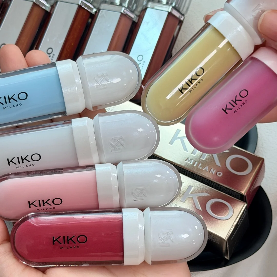 Фото Новый блеск для губ KIKO Milano: стойкий, не оставляет следов, увлажняющий, с мягким глянцевым финишем, увлажняющий бальзам, не оставляет кольца на стекле. №2