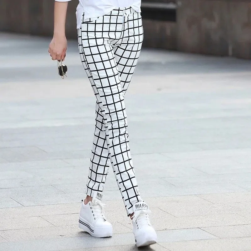 

Новинка лета 2023, женские черно-белые клетчатые слаксы, женские тонкие брюки-карандаш с завышенной талией, облегающие корейские женские прямые повседневные брюки