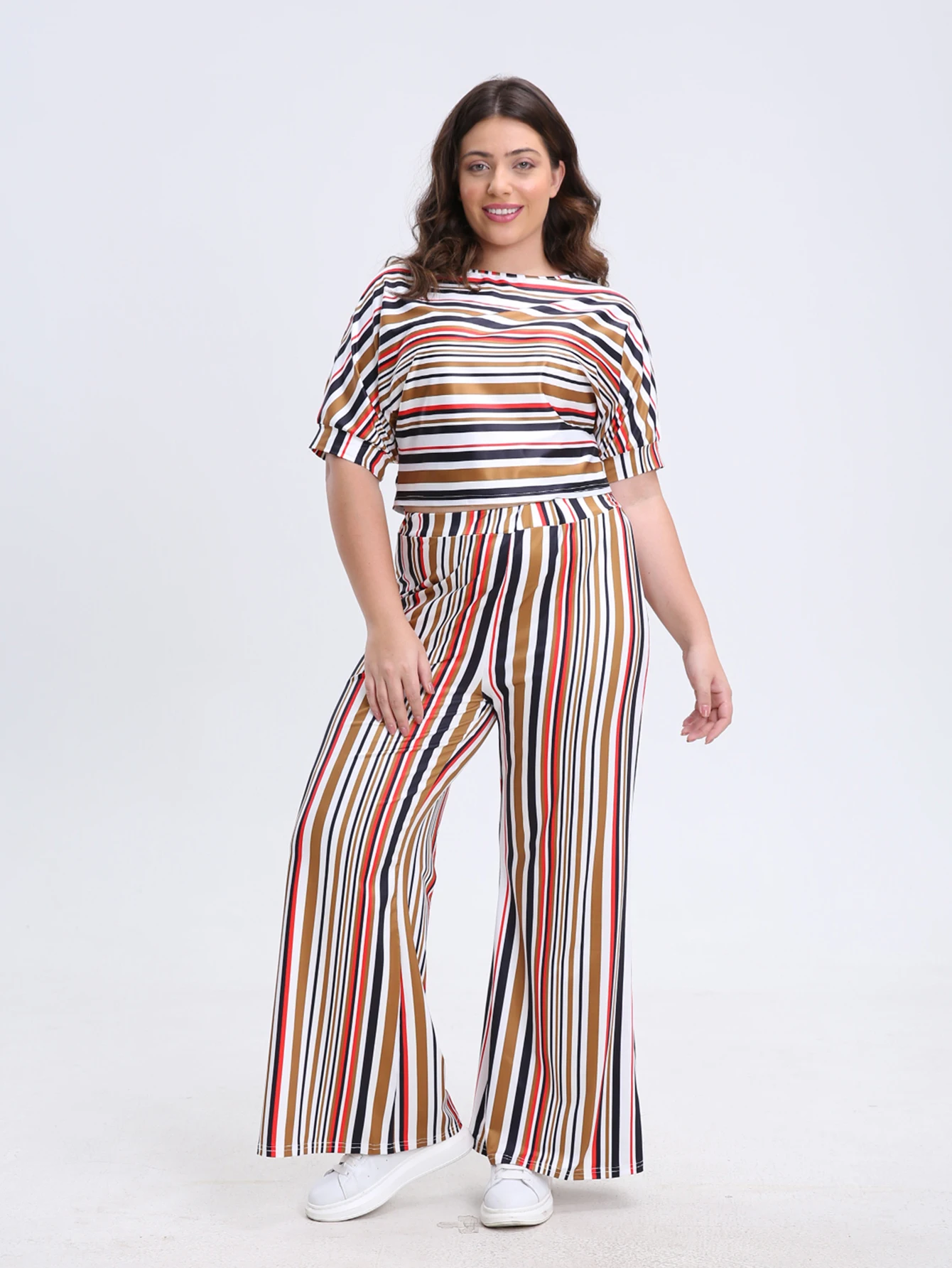 Элегантные и модные повседневные бриджи из двух частей полосатый топ с рукавом