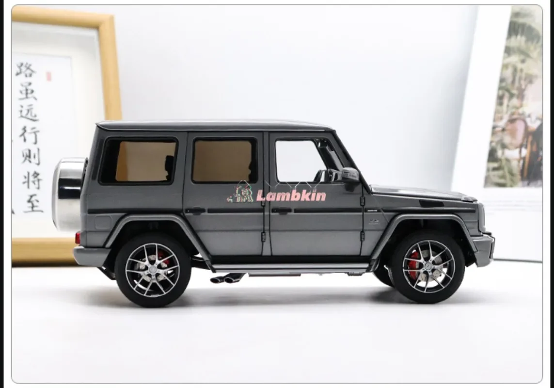 Почти настоящие модели автомобилей Benz G65 W463 Big G Jeep из сплава 1/18 мебель