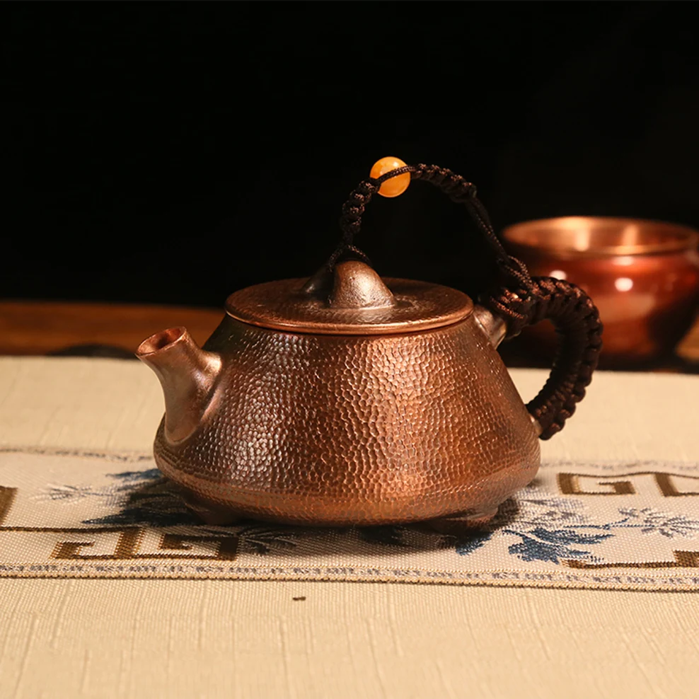 

Маленький медный чайник ручной работы в стиле ретро, мини-горшок с ручкой, набор для чая 250 мл, Красный медный чайник для кипячения, китайский чайный инфузор