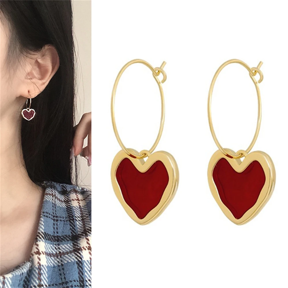 

2022 New Korea Creative Red Heart Stud Earrings For Women Fashion Double Heart Earrings Wedding Party Jewelry Accessories Gift