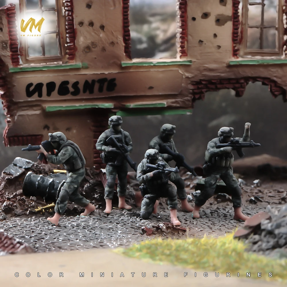 Фото 3D-миниатюрные фигурки 1/64, 1/43, 1/24, 1/18: Солдаты штурмовой группы с оружием, модель для сценариев наземных боевых действий, декор для моделей транспортных средств №3