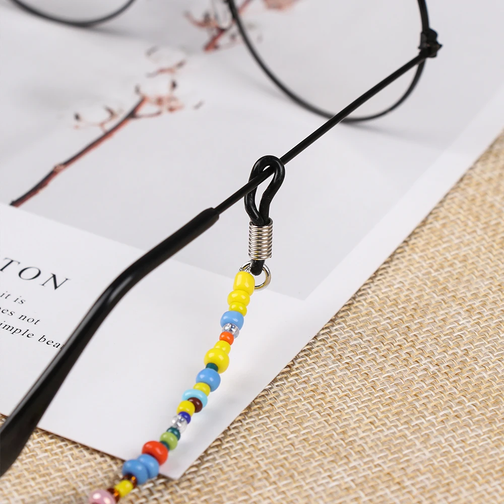 Цепочка для очков Женская Нескользящая с цветными бусинами аксессуар чтения 1 шт.