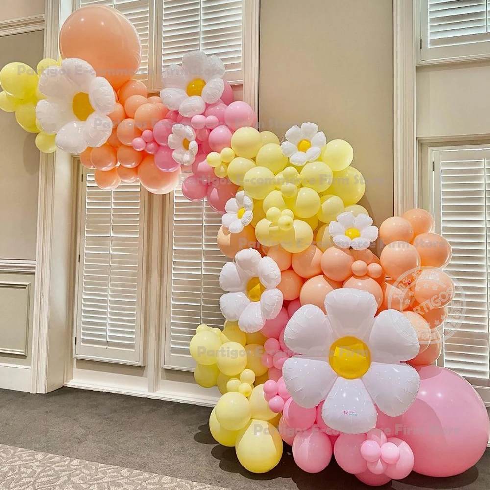 Купи 157Pcs Daisy Balloon Arch Garland Macaron Pink Yellow Orange Balloons Wedding Party Decorations Birthday Party Baby Shower Decor за 1,010 рублей в магазине AliExpress