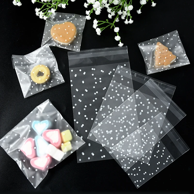 

100pcs Transparent Plastic Candy Bag Packing Cellophane Bags Polka Dot Cookie Gift Bag DIY Self Adhesive Pouch Party Candy Bags