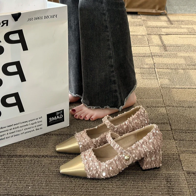 Женские туфли-лодочки на толстом каблуке демисезонные