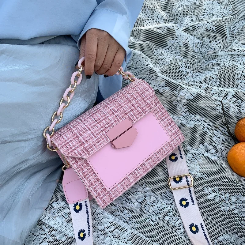 

New Wide Strap Shoulder Bags for Women Designer Lady Handbags Purses Fashion Chain Messenger Crossbody Bags 2023