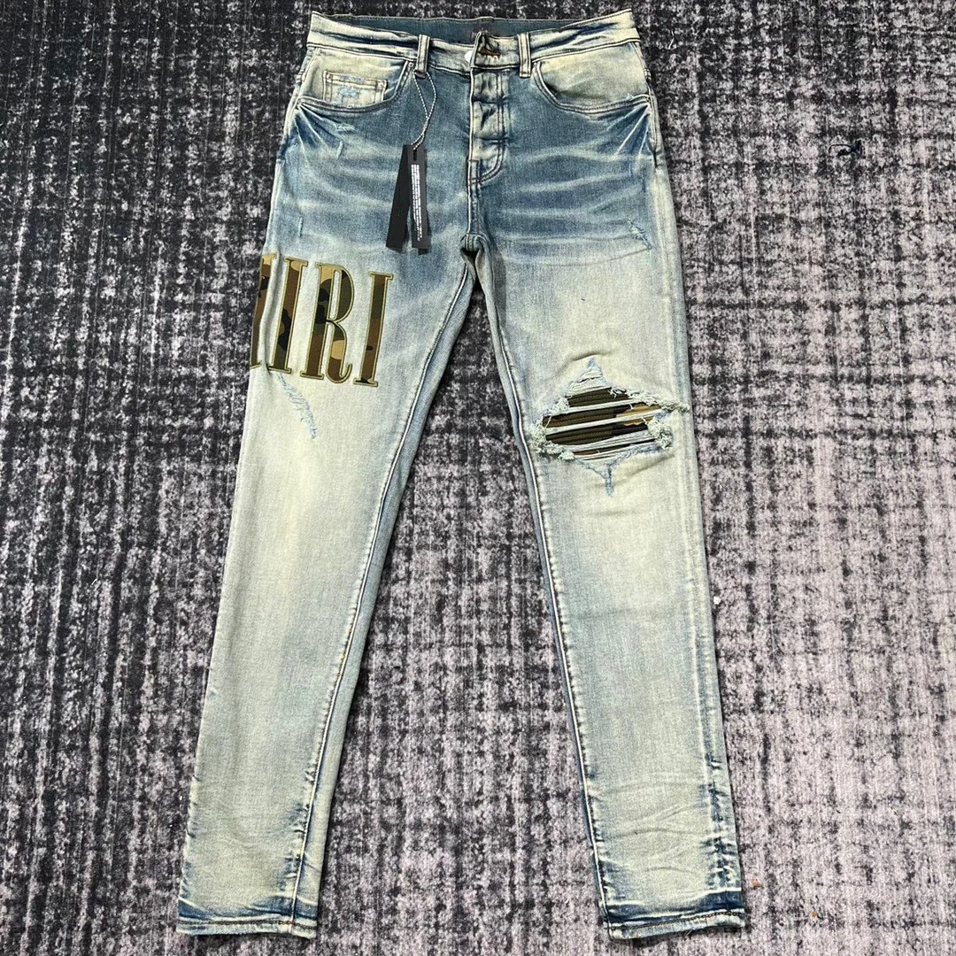 

men logo camo patch distressed skinny jeans