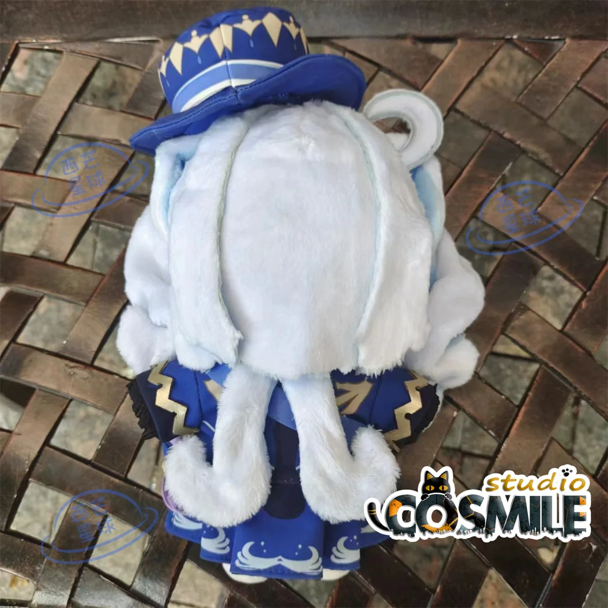 Игра Genshin Impact Furina saka فا속 tingje aika리나 Focalors 흡カ Vielルス 포칼로스 Костюм Мягкая плюшевая