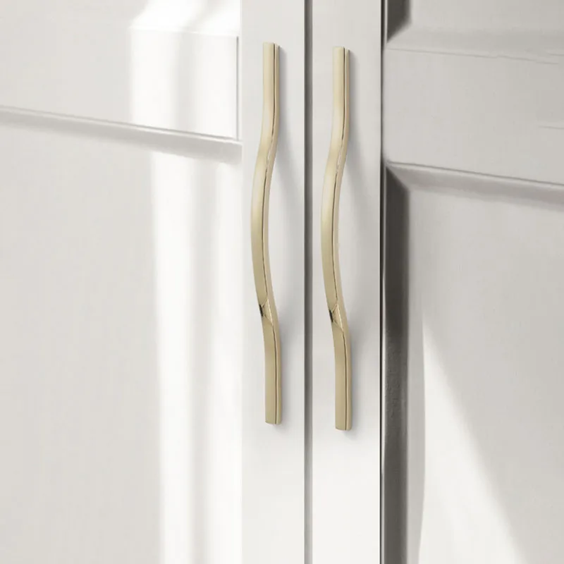 

1Pc Zinc Alloy Gold Black Handle Cabinet Handles Solid Drawer Pulls Wardrobe Pulls Kitchen Door Handles for Furniture Hardware