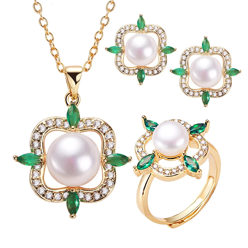 Комплект из колье и серёг с натуральным пресноводным жемчугом 7-9 мм