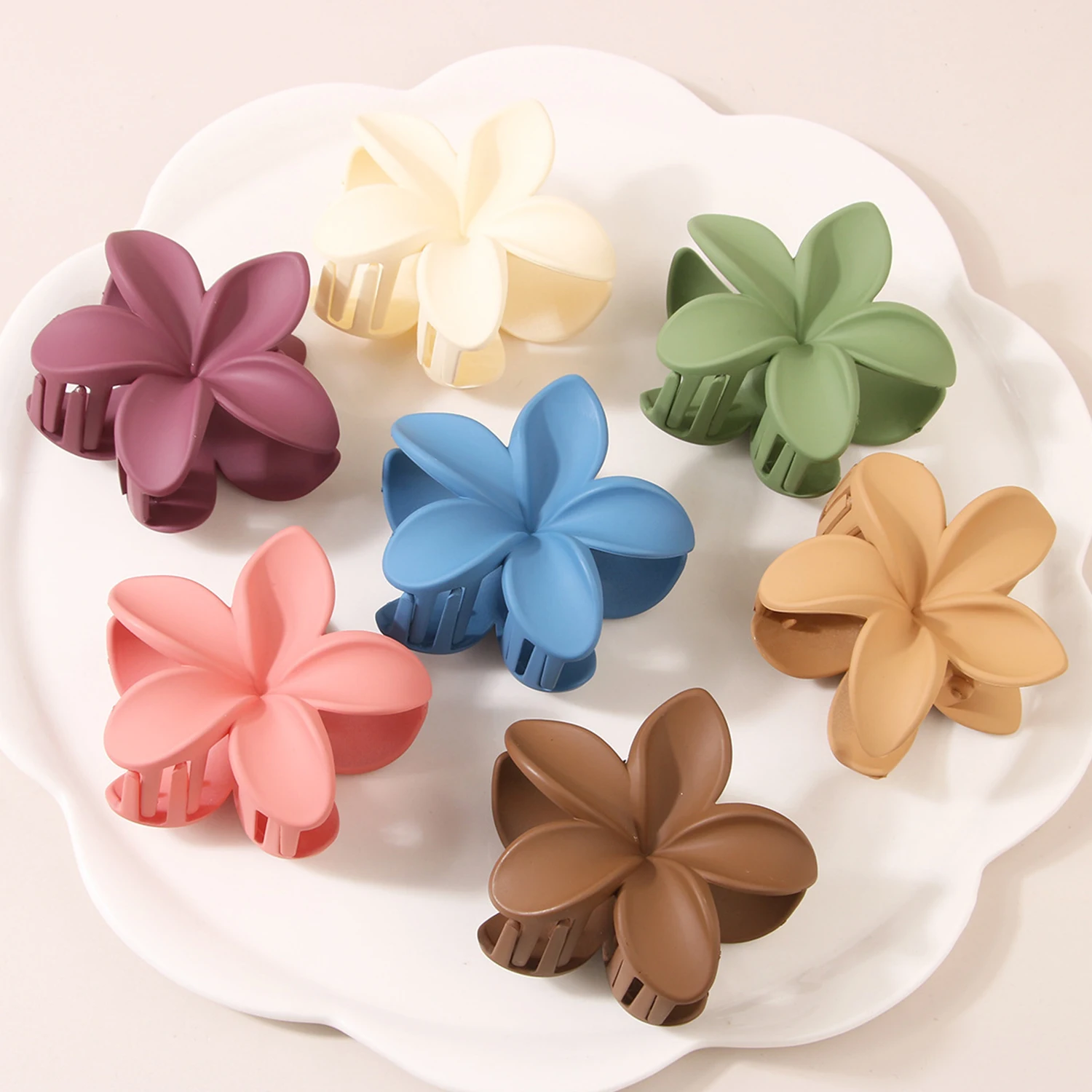 

New Elegant Ancient Style Hair Clip Frosted Flower Solid Color Hair Claw Sweet Chinese Style Ponytail Claw Clip Headwear Gifts
