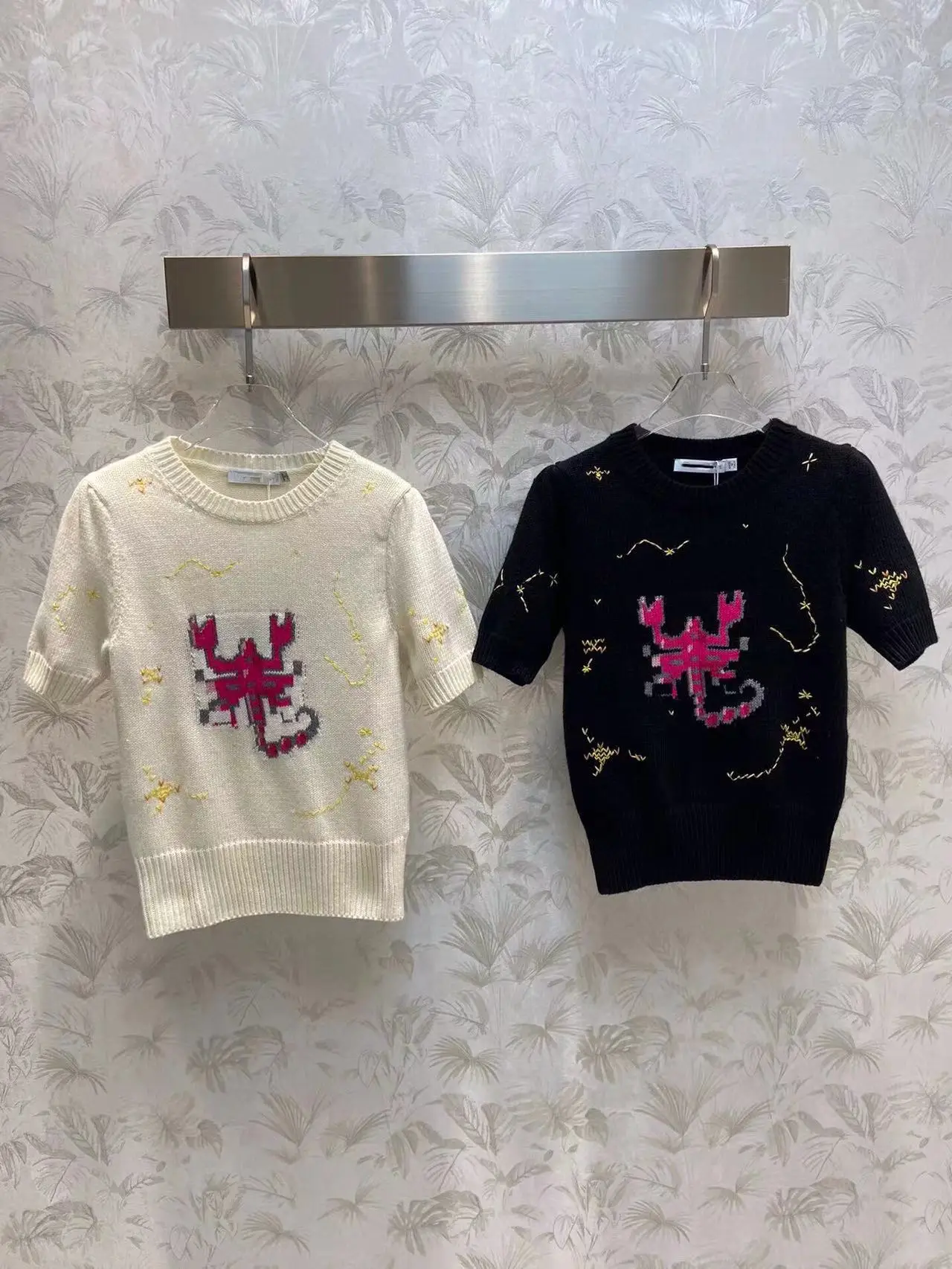 

Fyion High Quality Runway Design Pullover Sweater Women 2022 Summer Knitted Jacquard Femme Short Sleeves Sweater