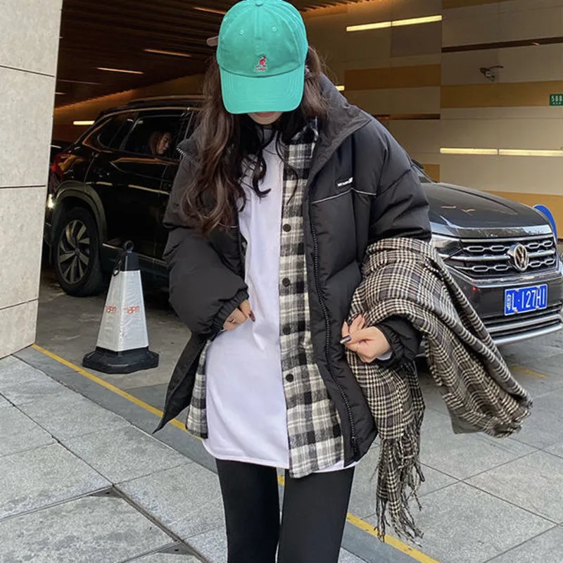 Female New Loose Warm Streetwear Fashion Bubble Coat Winter Jacket Women Short Korean Loose Spliced Color Contrast Bread Clothes