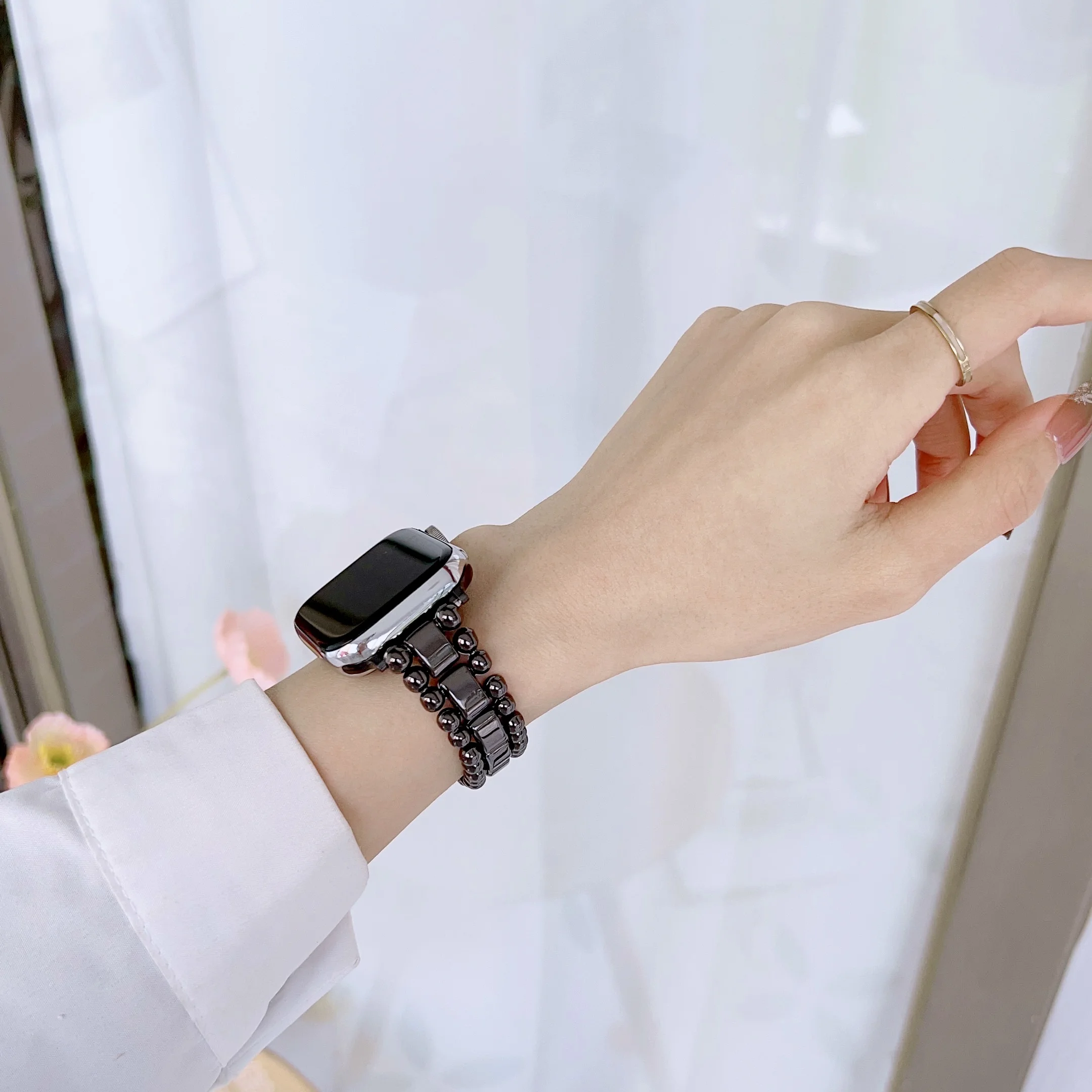 Metal strap for Apple watch band bracelet chain for iwatch87654321SE Ultra 38 40 41 42 44 45mm bead men and women bling wrist