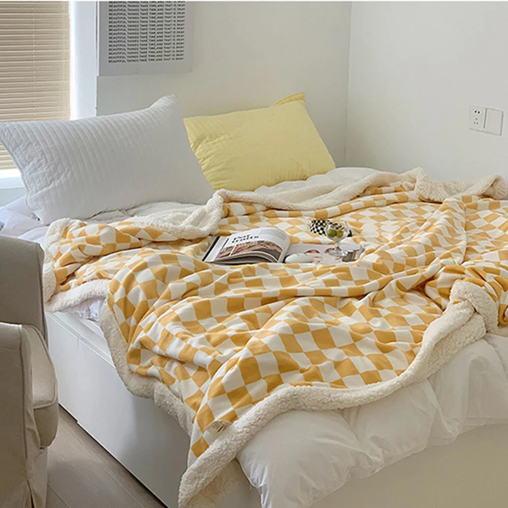 Yellow Checkerboard Blanket Plaid Milk Lamb Wool Single Quilt Double-layer Thickened Autumn Winter Warm Soft Beddings | Дом и сад