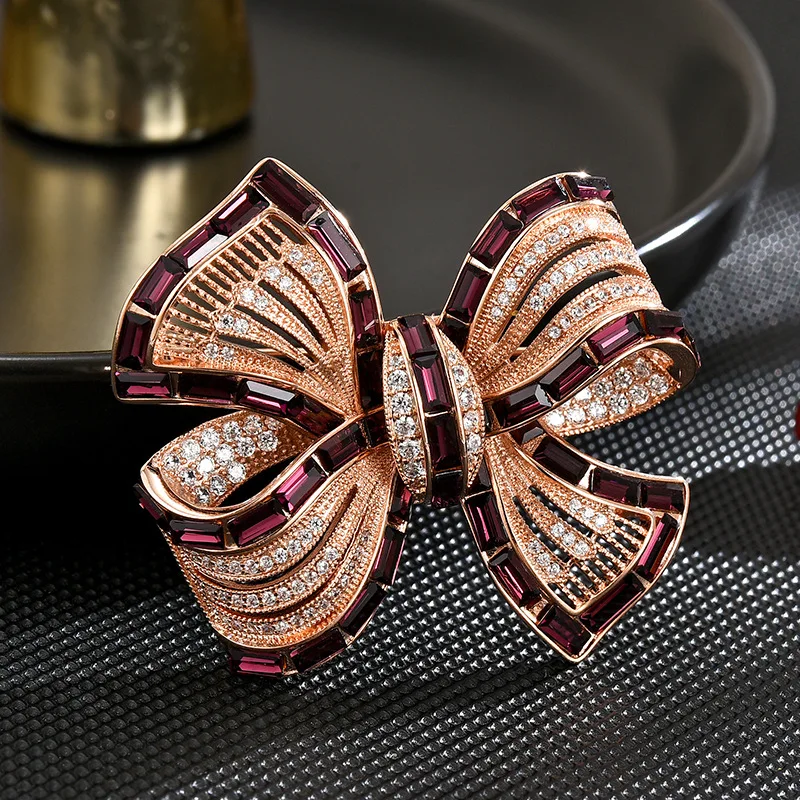 

Purple Zircon Exquisite Bow Brooch
