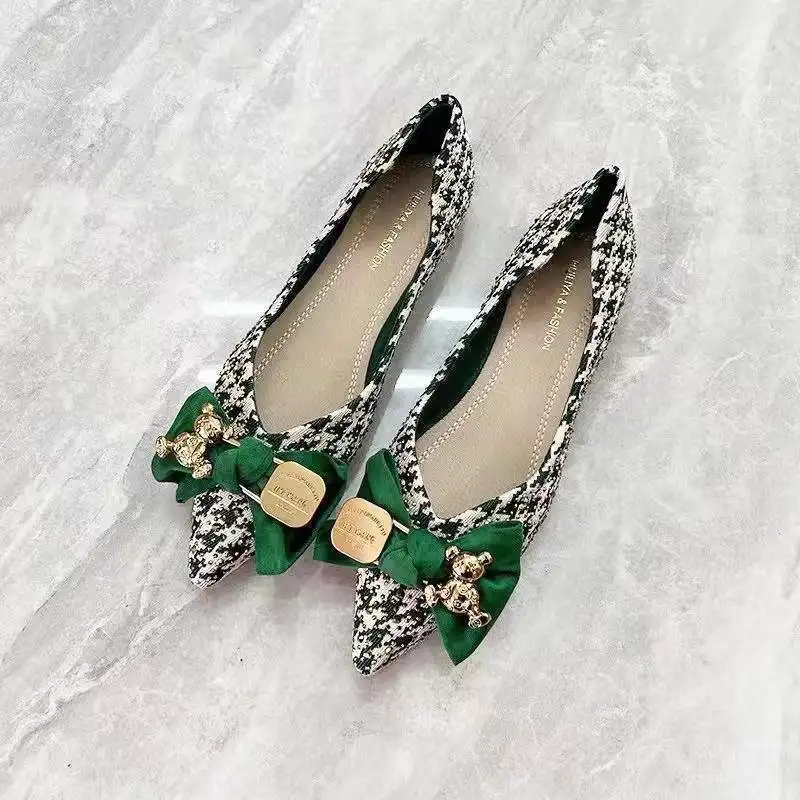 Pointed Toe Shallow Mouth Single Shoes Women's Summer Flat Bottom Four Seasons Shoes French Boat Ladle Shoes Single Shoes