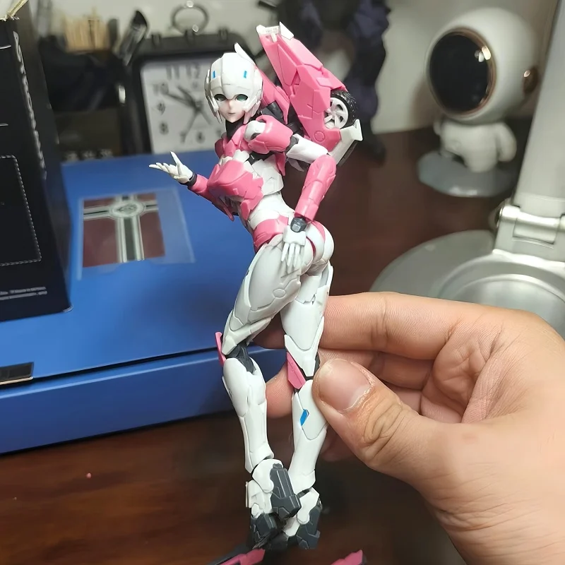 Arcee Sentinel Flame Toys Transformations Сборная модель Kit Ko Аниме Фигурки Коллекция игрушек Модель