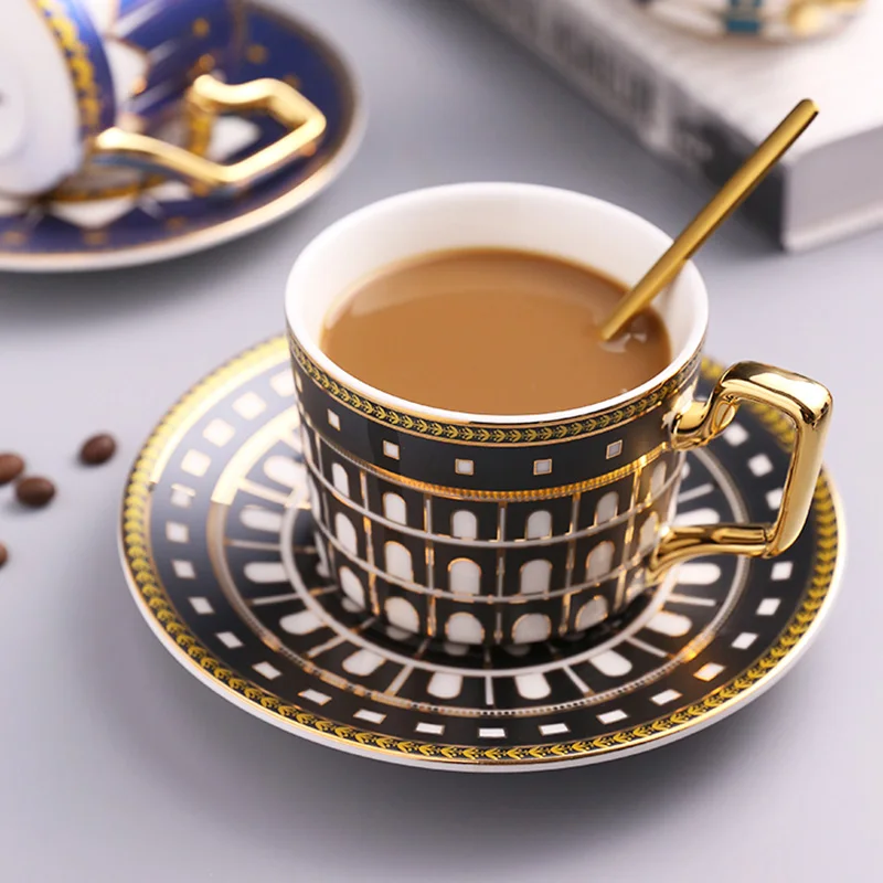 

European Style Coffee Cup Colorful Coffee Mugs Ceramic Coffee Cup Saucer Spoon Set British Light LuxuryTazas Afternoon Tea Ware
