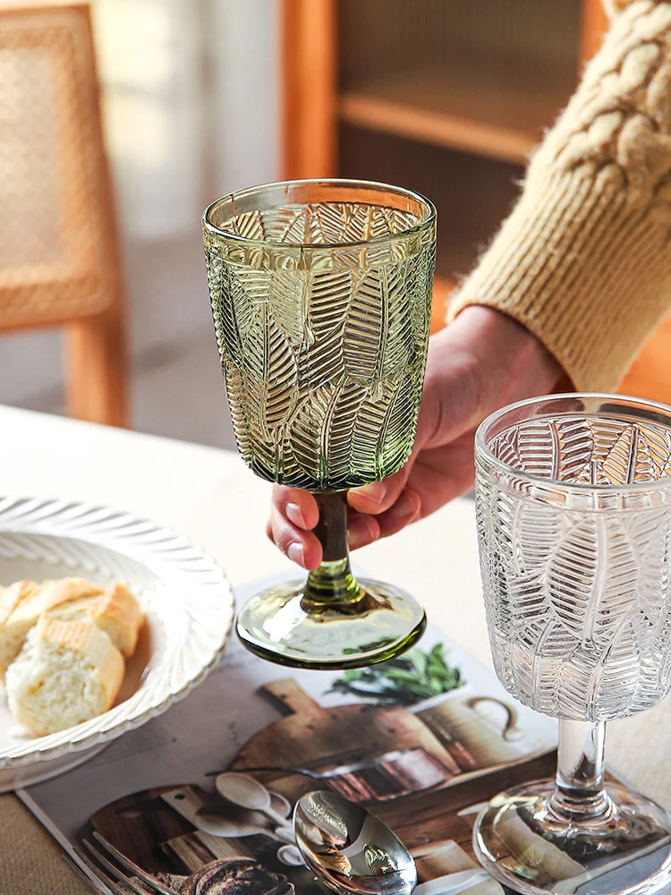 Бокал с французским рельефом бокал в стиле Ins ретро зеленая красная для вина
