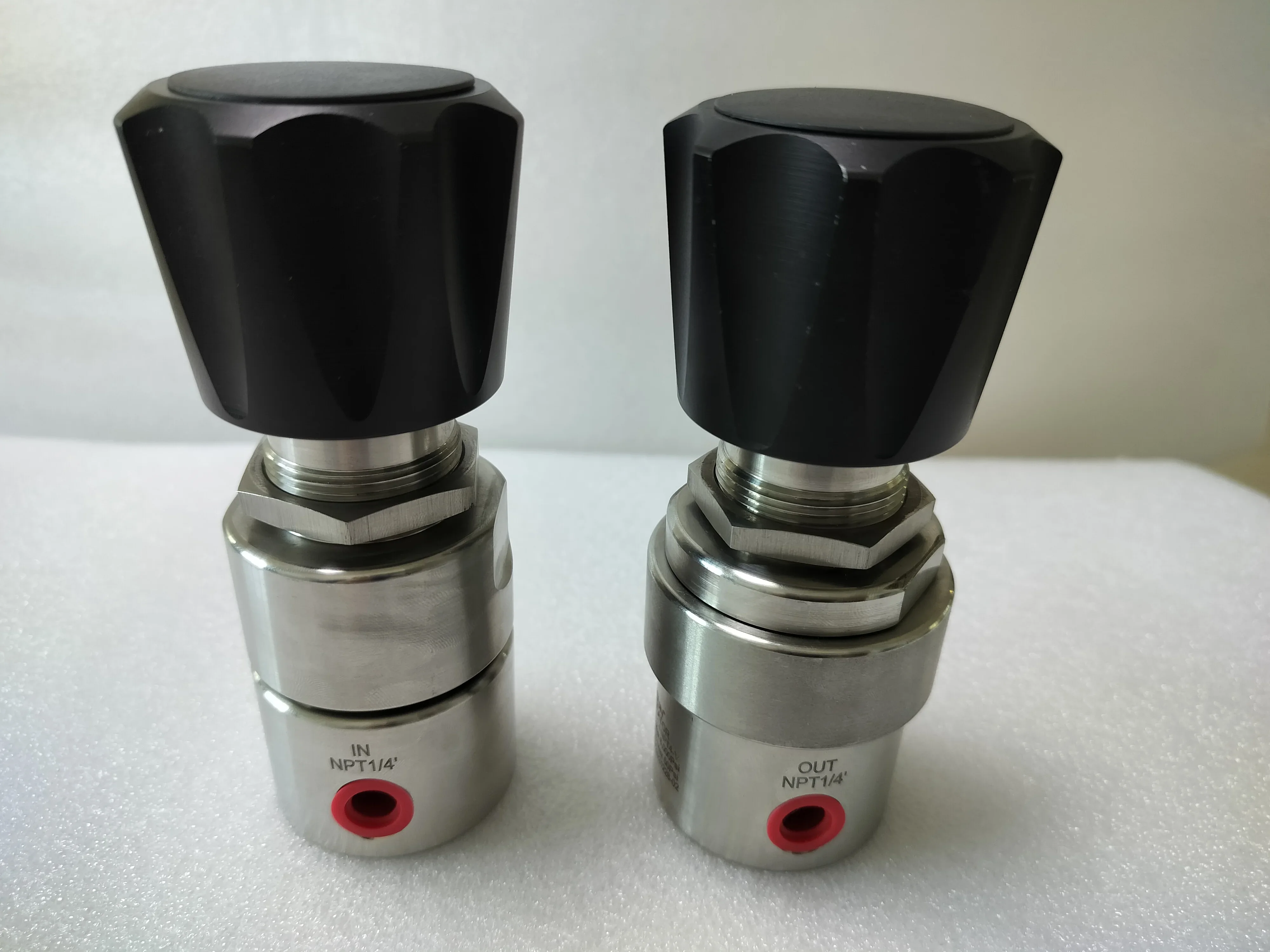 Модель Usun: PRV10SS1-FNPT4 Впускной от 10000 фунтов на квадратный дюйм до 20-10000 Выход Ss 316