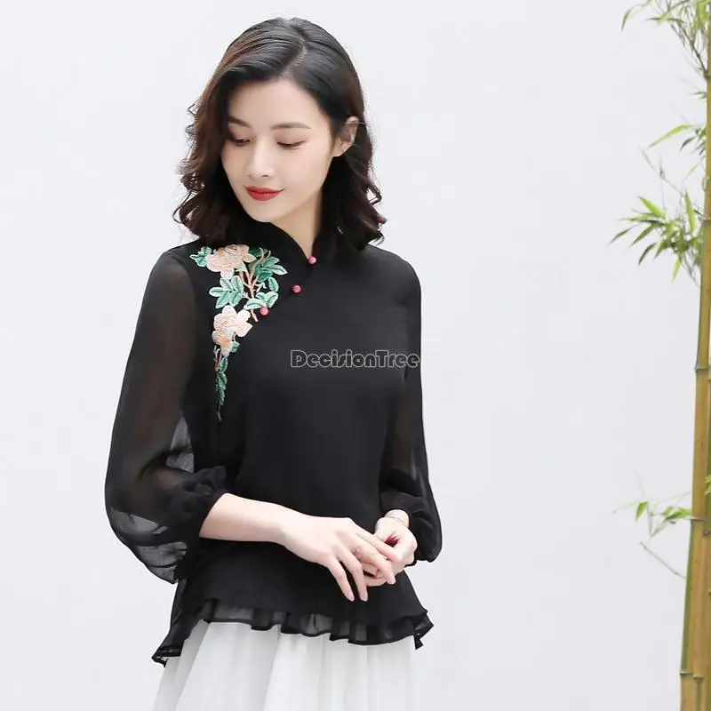 

2022 Улучшенный Топ cheongsam zen для женщин, винтажная блузка с вышивкой и стоячим воротником, китайская Свободная шифоновая блузка с коротким рук...