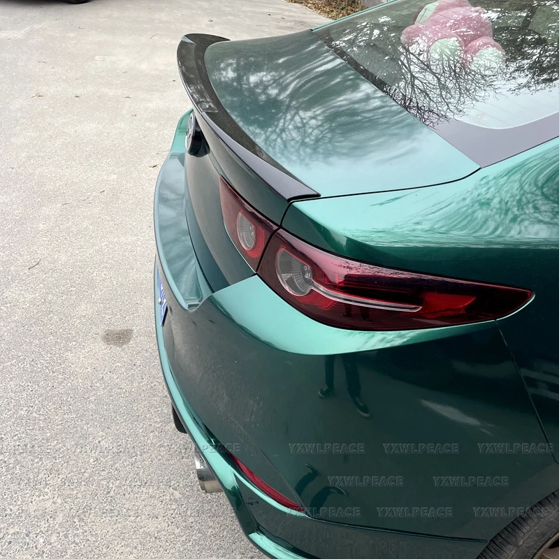 Для Mazda 3 Axela Sedan 2020 2021 2022 2023 ABS углеродное волокно внешний вид/Блеск Черный задний