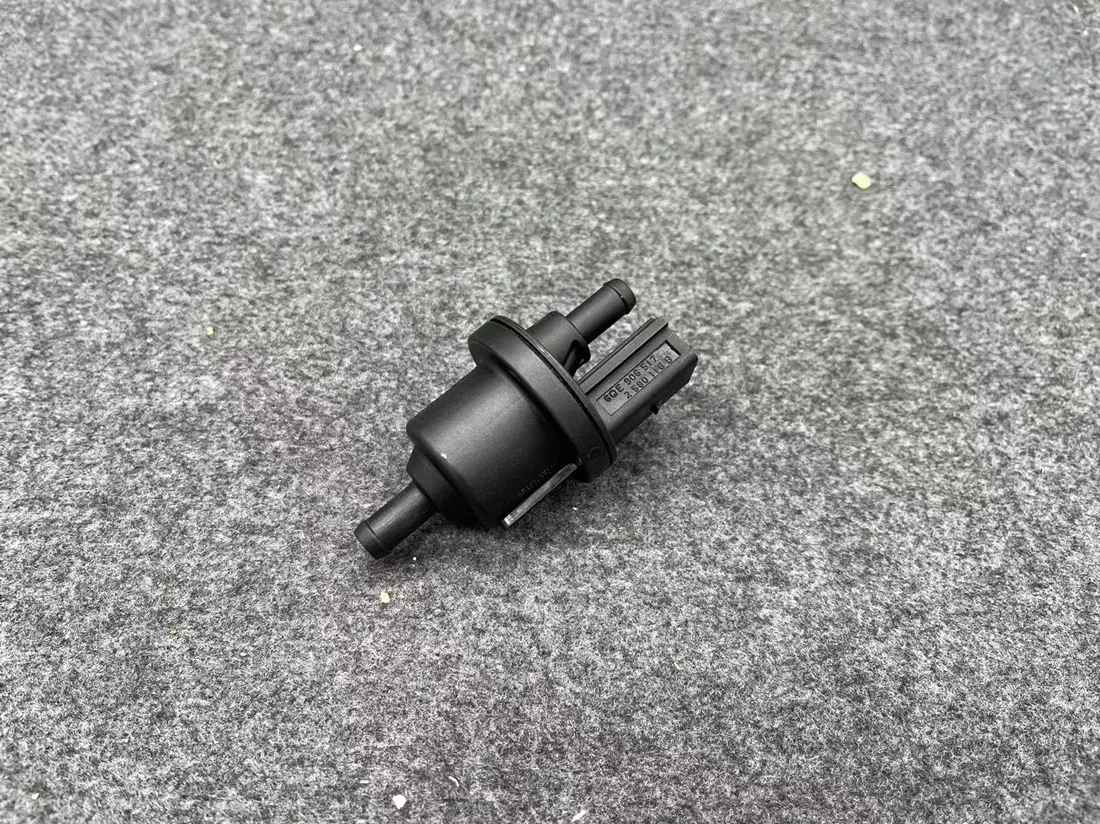 Клапан управления соленоидным клапаном для канистры с активированным углем POLO