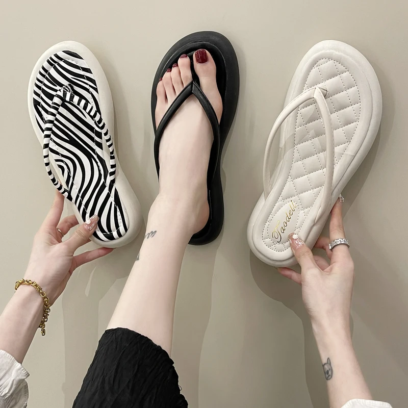 

Low Female Shoes Slippers Casual Slides Platform Rubber Flip Flops 2022 Luxury Flat Hawaiian Summer PU Rome Basic Slippers Casua