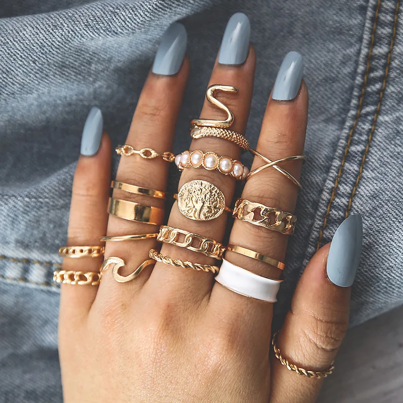

Aporola Fashion Vintage Pearl Twist Ring with Diamond Punk Rose Serpentine 16 Piece Knuckle Ring Set Jewelry Gift for Women