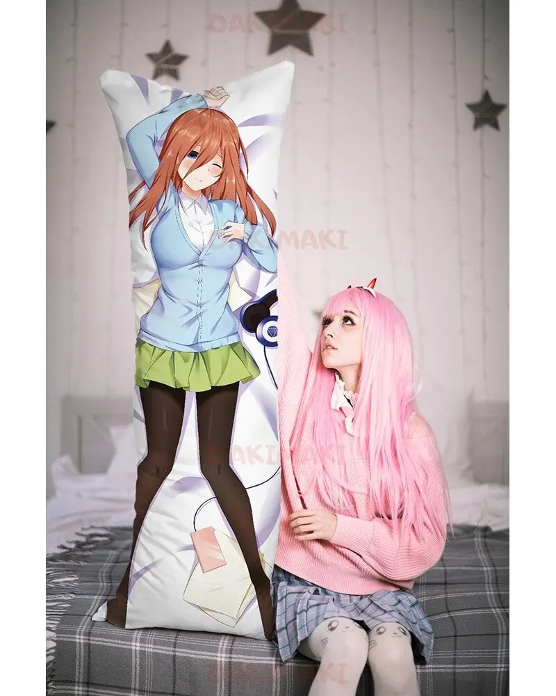 Dakimakura Miku Nakano five brides item No. D0815 150 х50 and 180 x60 cm |