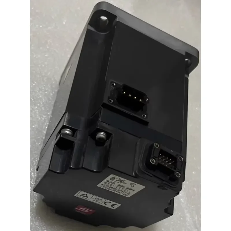 Сервомотор переменного тока HF-KE73KW1-S100, новый, HF KE73KW1 S100, быстрая доставка (art.: 3920dcacd343a) - 3920dcacd343a