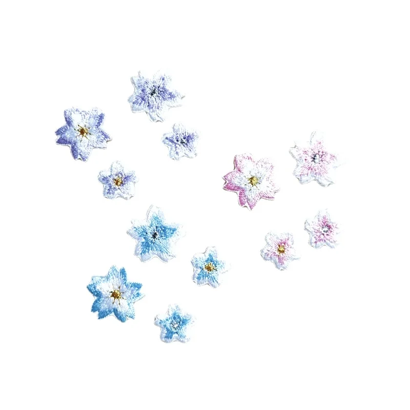 

100pcs/Lot Small Stick-on Luxury Daisy Embroidery Patch Shirt Bag Dress Cellphone Clothing Decoration Accessory Craft Applique