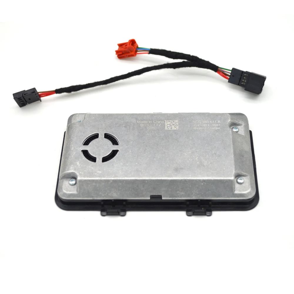 Фото Беспроводная зарядка для автомобилей VW Golf MK7, Passat B8, T-roc, Jetta, Arteon, Tiguan MK2, 5CG 980 611 A, 5CG980611A №2