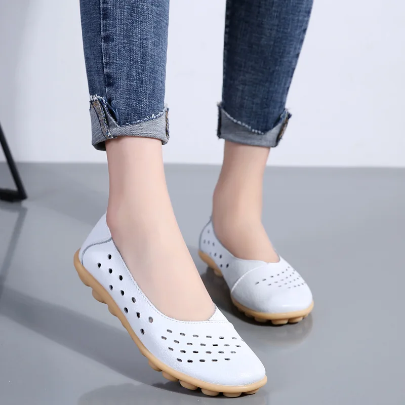 

2022 Women Ladies Female Mother Genuine Leather Shoes Flats Loafers Spring Summer Slip On Hollow Plus Size 43 44 Colorful