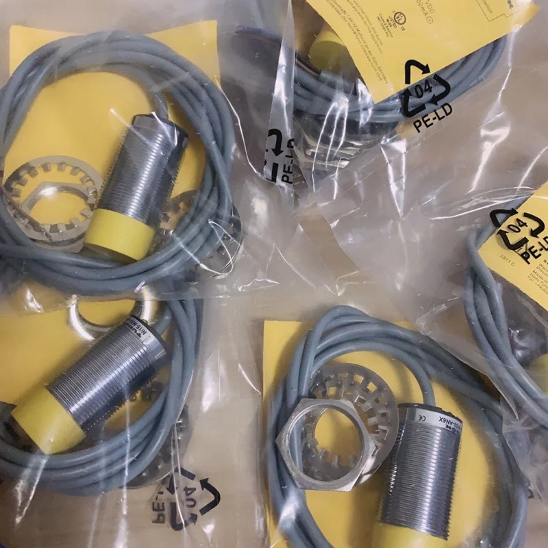 

Новый встроенный датчик приближения Φ M30