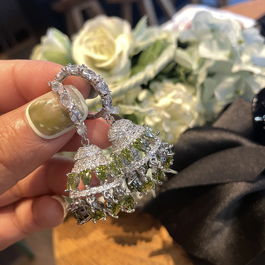 

2023 Women Zircon Luxury Wind Chime Earrings Female Water Drop Bell
