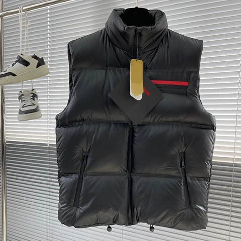 Р–РёР»РµС‚ Prada cl000025090561