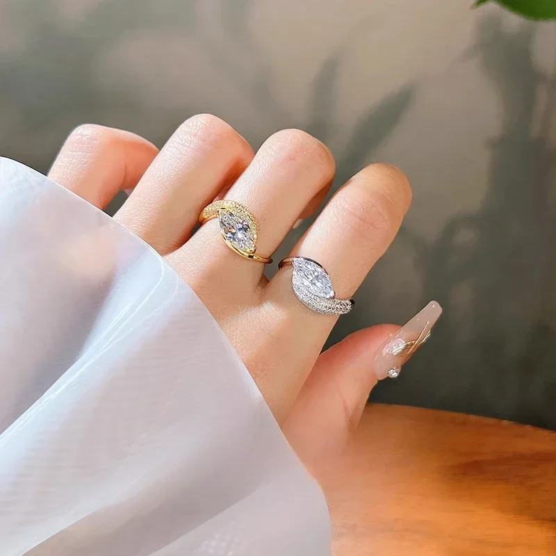 Легкое серебряное кольцо XUYUANFEN Curve Horse Eye 925 инкрустацией из высокоуглеродистым