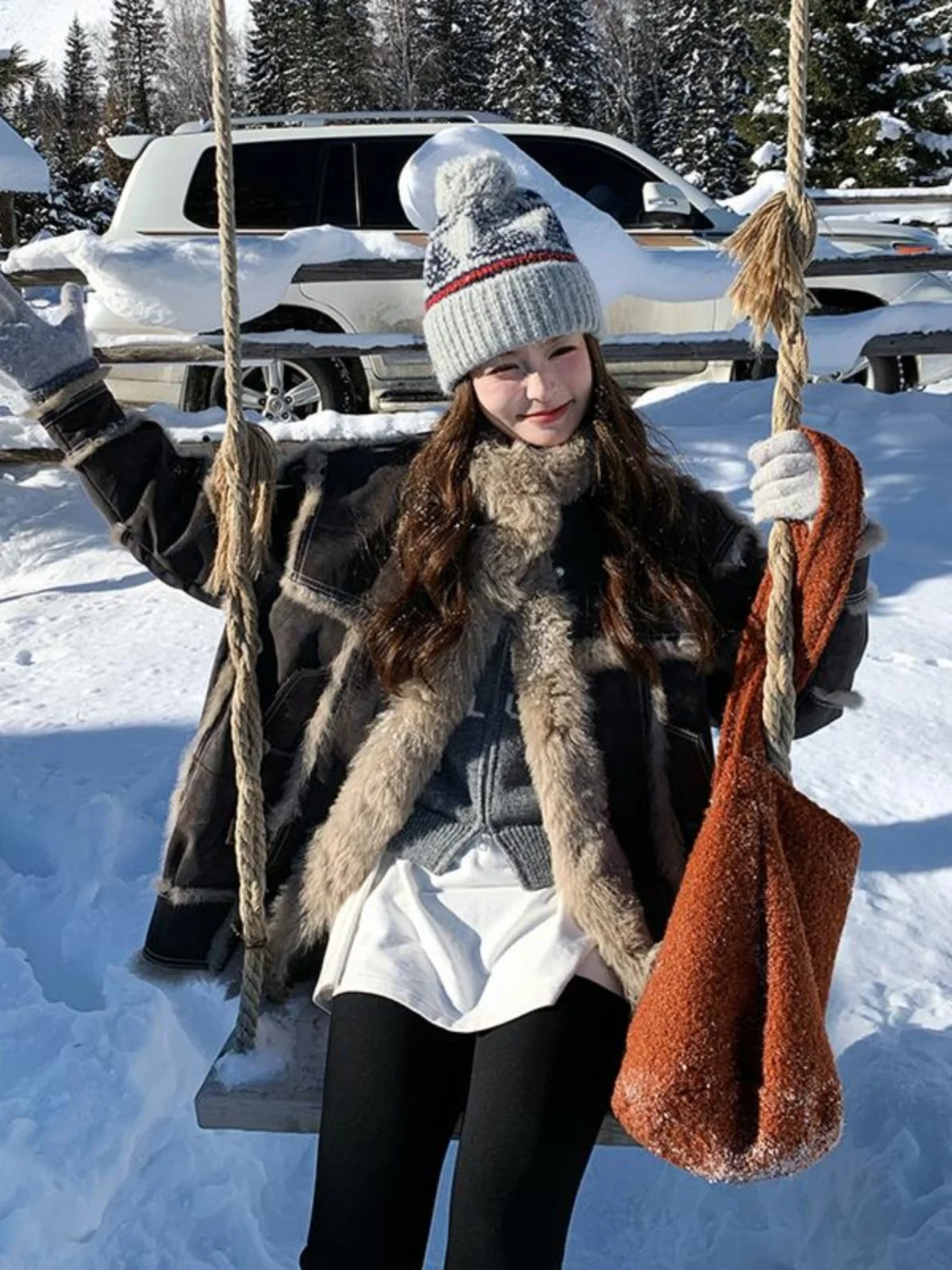 Осень-зима 2023 новая мотоциклетная верхняя одежда из кроличьего меха в стиле