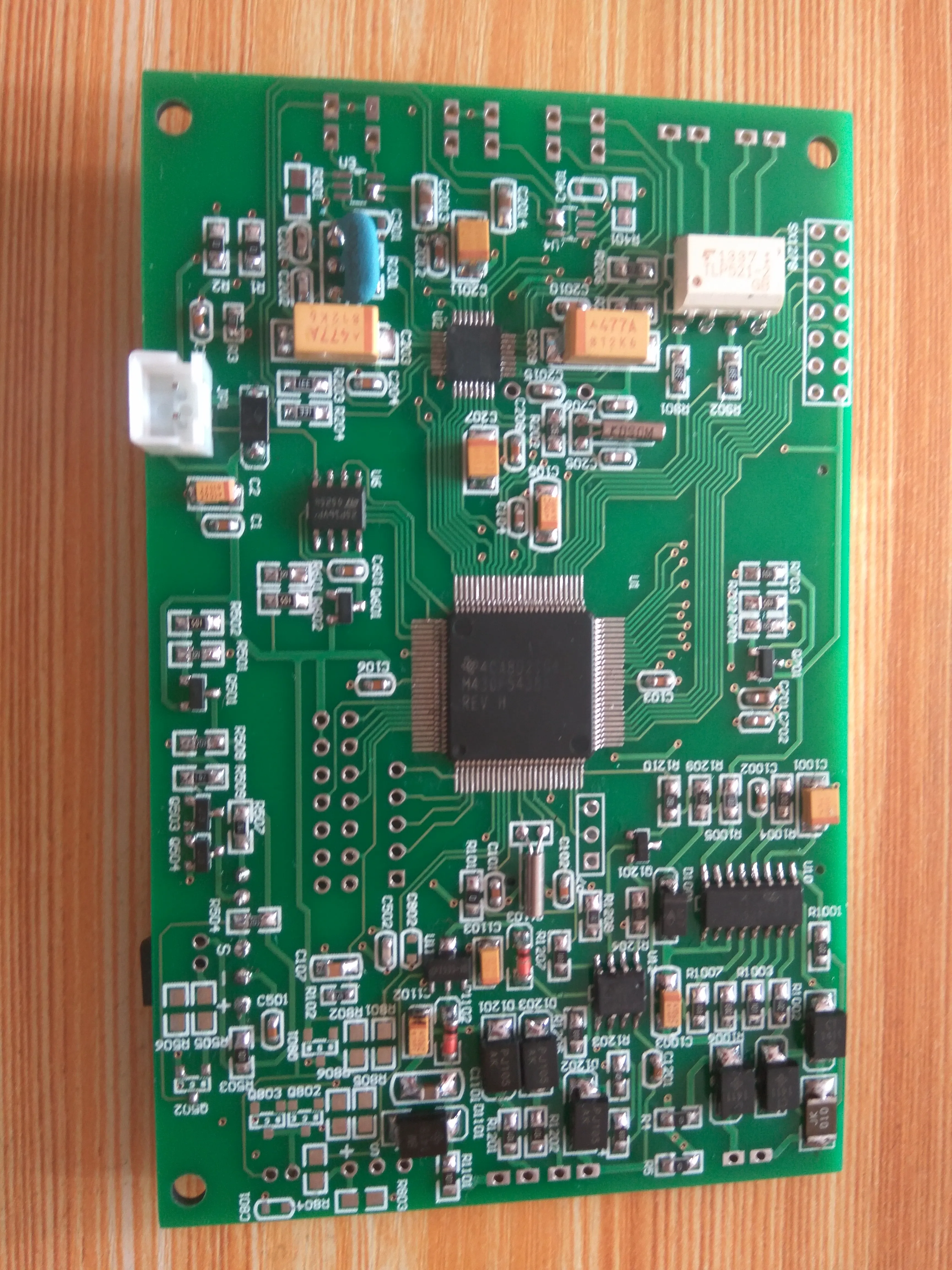 

TDC-GP22 ultrasonic water meter debugging and development board, with LCD display