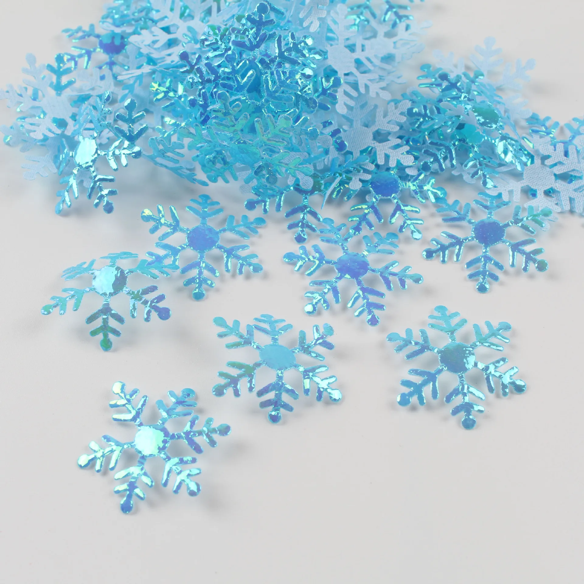 

300/600pcs 2cm Christmas Snowflakes Confetti Artificial Snow Xmas Tree Ornaments Christmas Decorations Wedding New Year Party