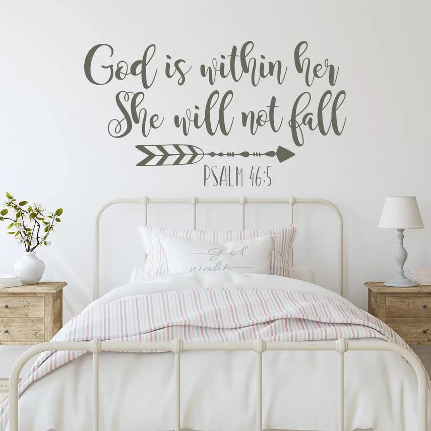 Наклейка на стену &quotGod Is in Her Not Fall" Psalm 46:5 ПВХ