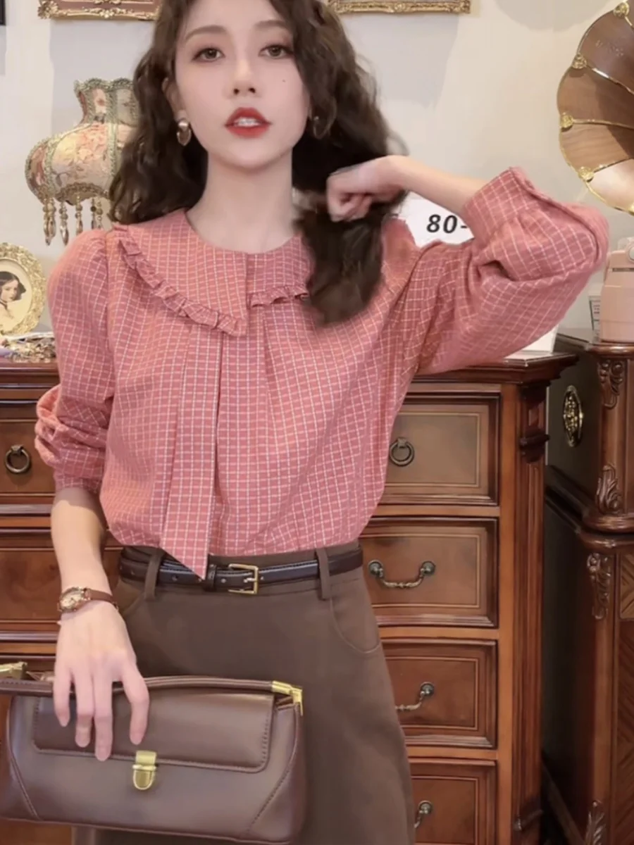 Осень и зима 2023 новые клетчатые рубашки с нерегулярным кукольным воротником