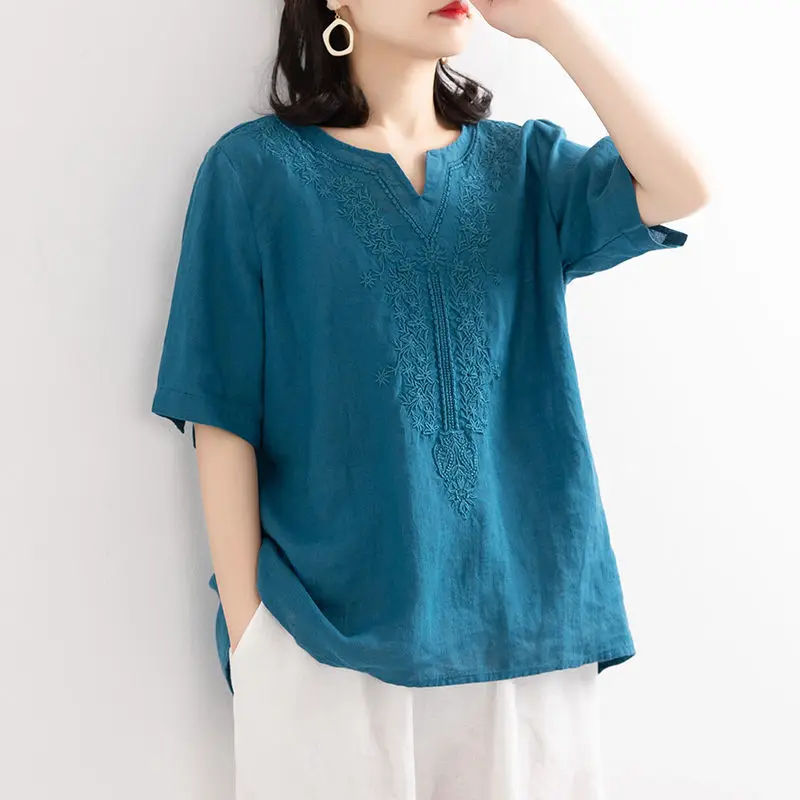 

Pure Cotton V-neck Summer New Cotton Linen Shirt Women Literary Loose Top Embroidered Short-sleeve Blouse Vintage Tops Blusas