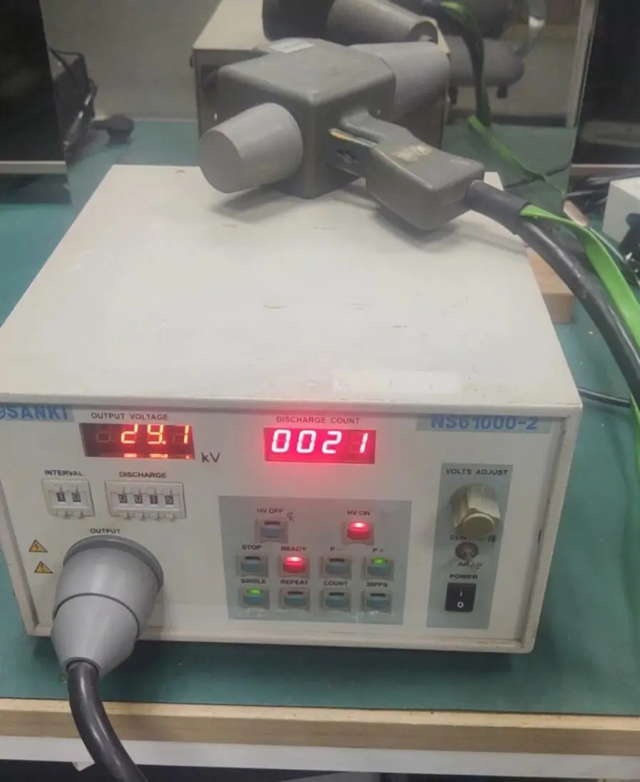SANKI NS61000-2K 2K Электростатический разрядный генератор б/у