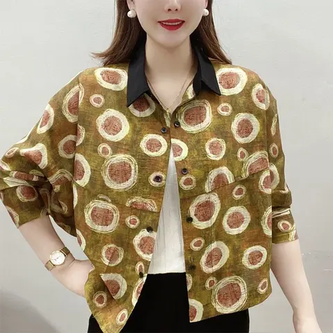 Early Spring Thin POLO Collar Long-sleeved Mother Light and Loose Fashion Age-reducing Temperament Women Cardigan Shirt Early Spring Thin POLO Collar Long-sleeved Mother Light and Loose Fashion Age-reducing Temperament Women Cardigan Shirt