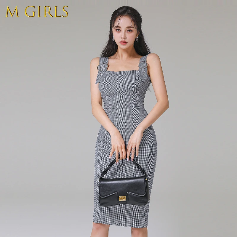 Винтажное клетчатое платье без рукавов M GIRLSSummer облегающее на бретелях с разрезом
